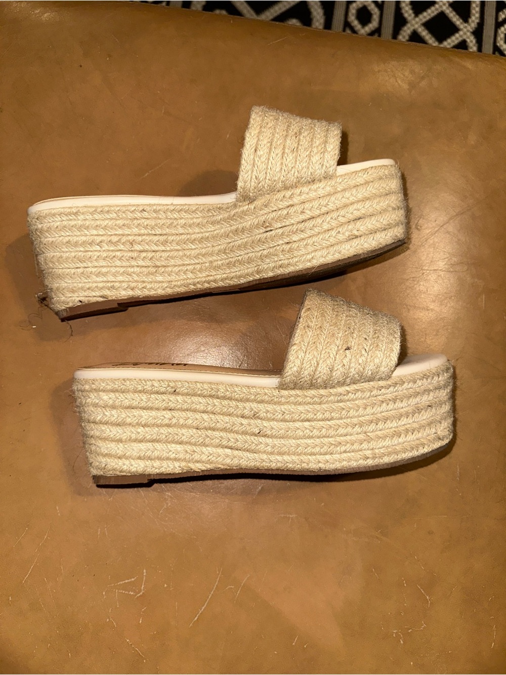 Woven Platform Slide Sandals in Natural
